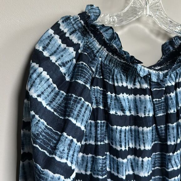 NWT Michael Kors Smocked Off Shoulder Chambray Stripes Chic & Polished Top S - Picture 5 of 13